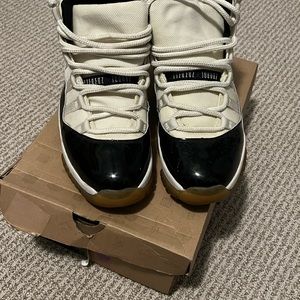 Nike Air Max Prevail Flywire size 10